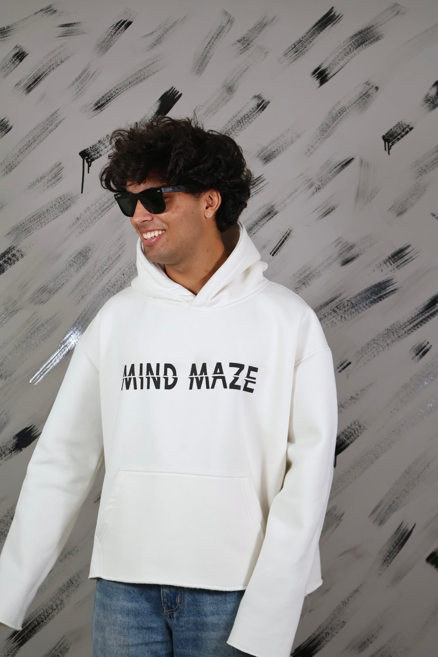 Mind-maze-hoodie-white
