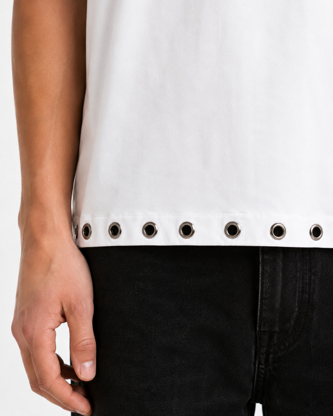 EYELET WHITE TEE
