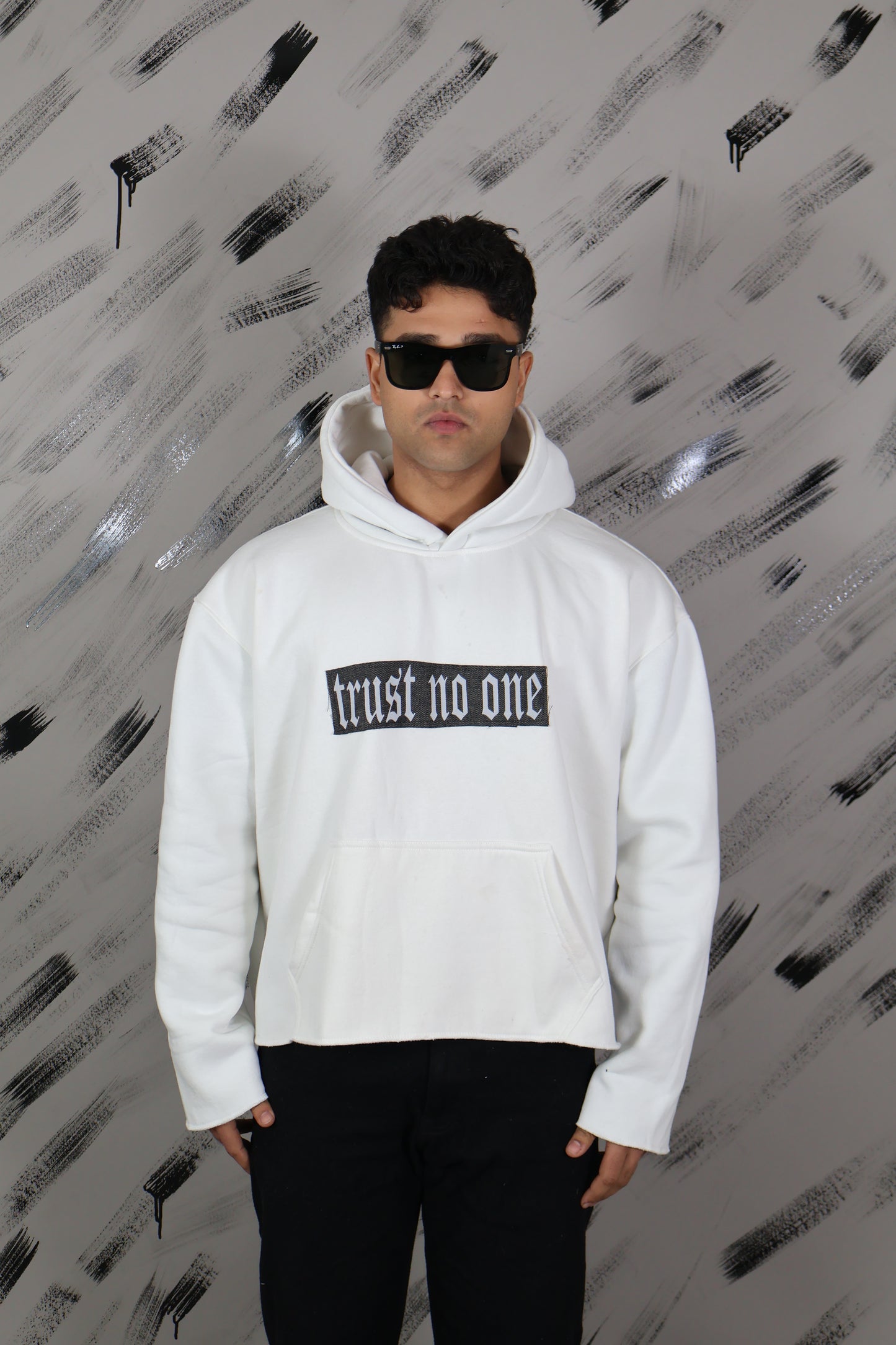 illuminate-patch-white