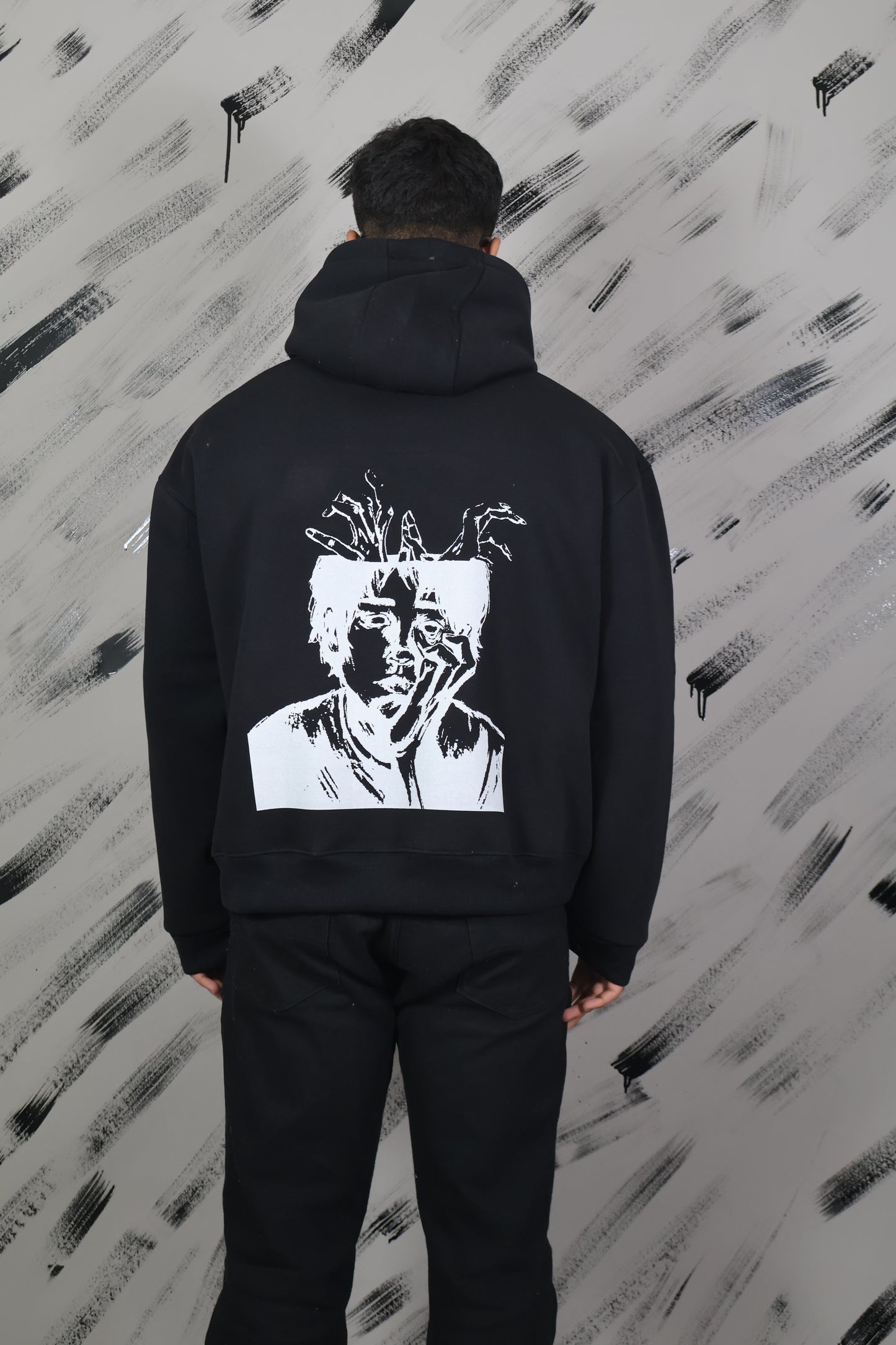 mind-maze-hoodie-black