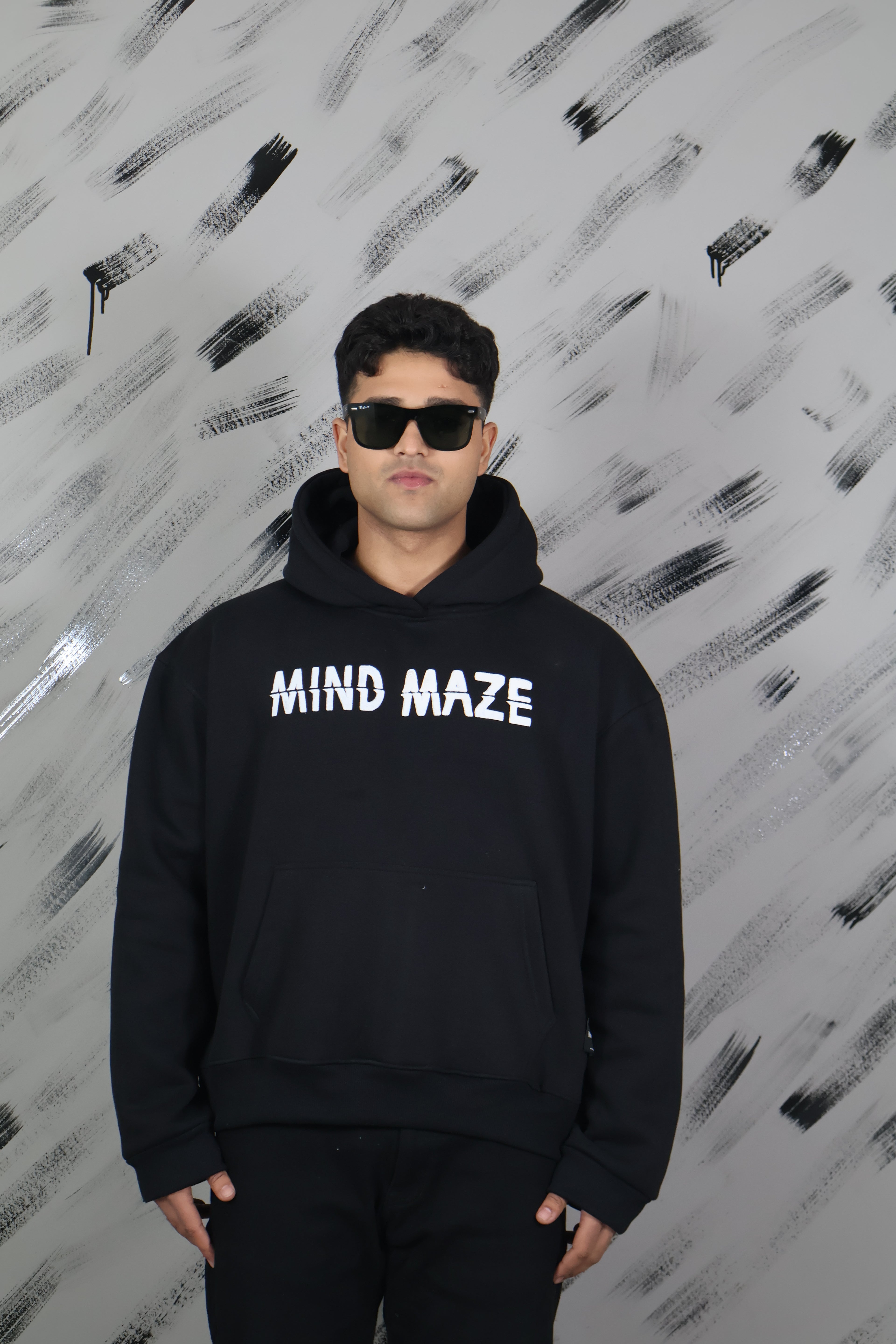 mind-maze-hoodie-black