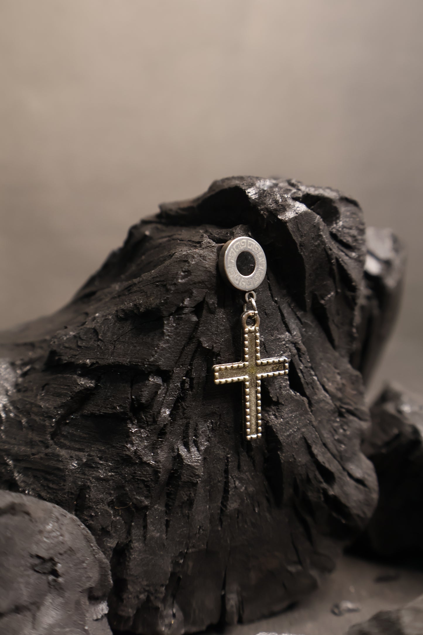 Vesper Cross